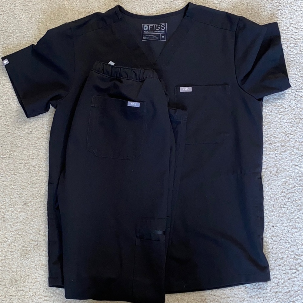 Men’s Figs Scrub Set